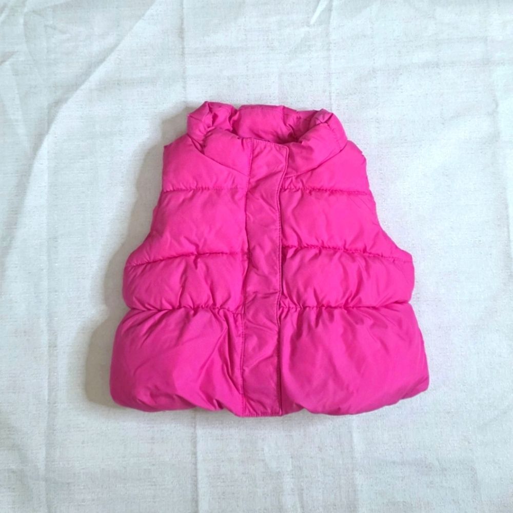 Baby Gap Pink Puffer Vest Size 0-6 Months